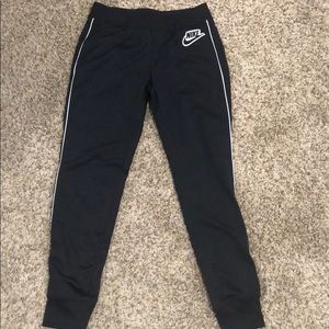 Nike women’s joggers